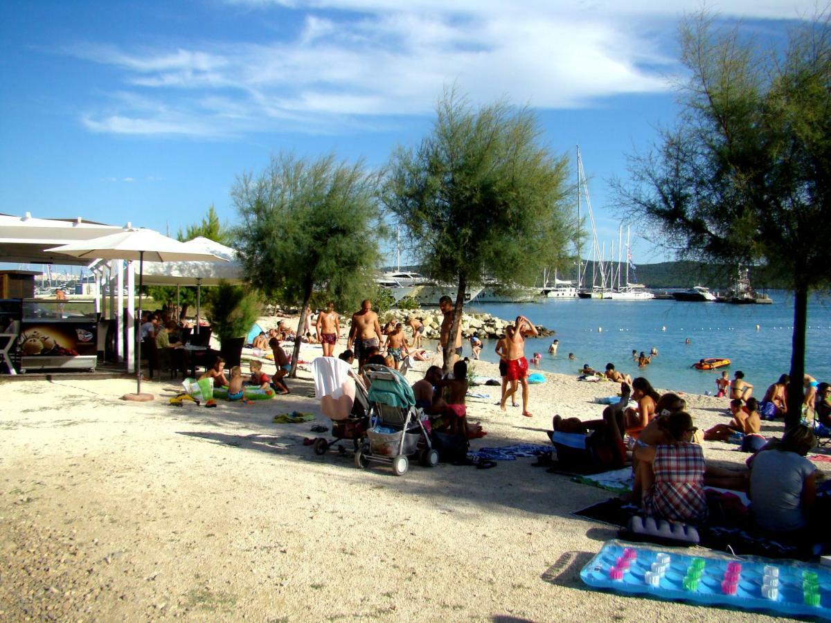 Kike Red Kaštela Exterior foto